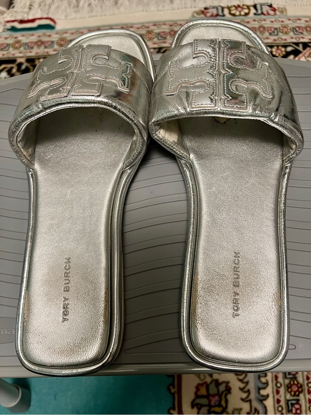 Tory Burch Double T Sport Slide Metallic Silver Leather Cushioned Sandals 8 - Picture 3 of 10